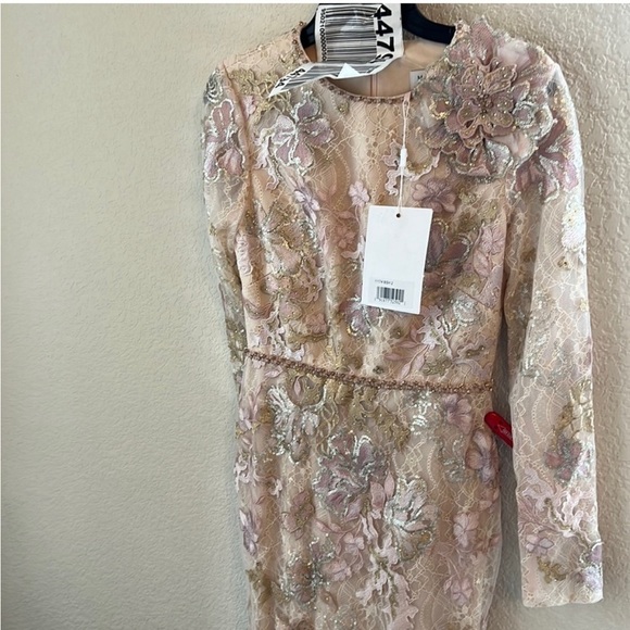 MAC DUGGAL FLORAL EMBROIDERED LACE TRUMPET GOWN size 4 $798 - Picture 9 of 14